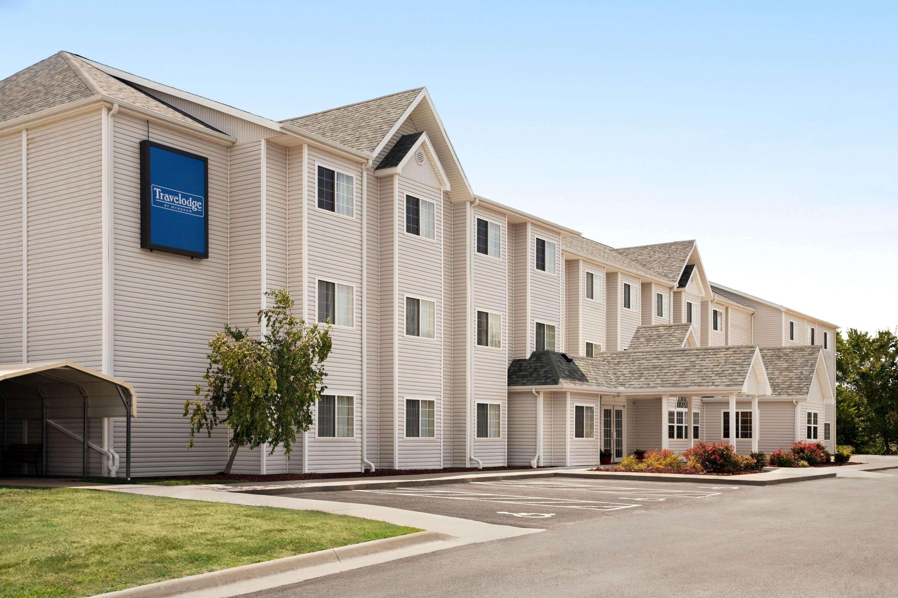 Travelodge By Wyndham Fort Scott Kültér fotó