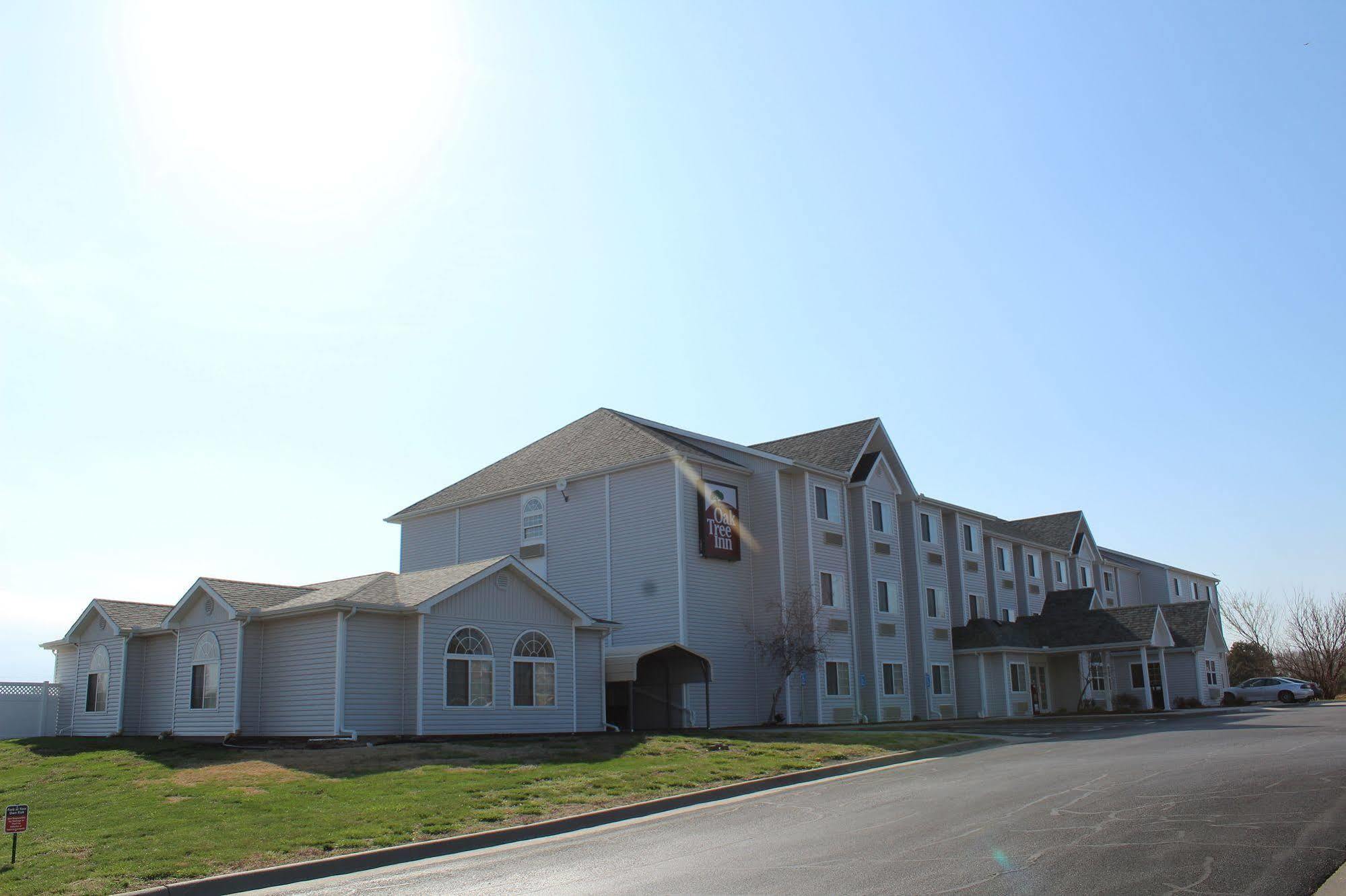 Travelodge By Wyndham Fort Scott Kültér fotó