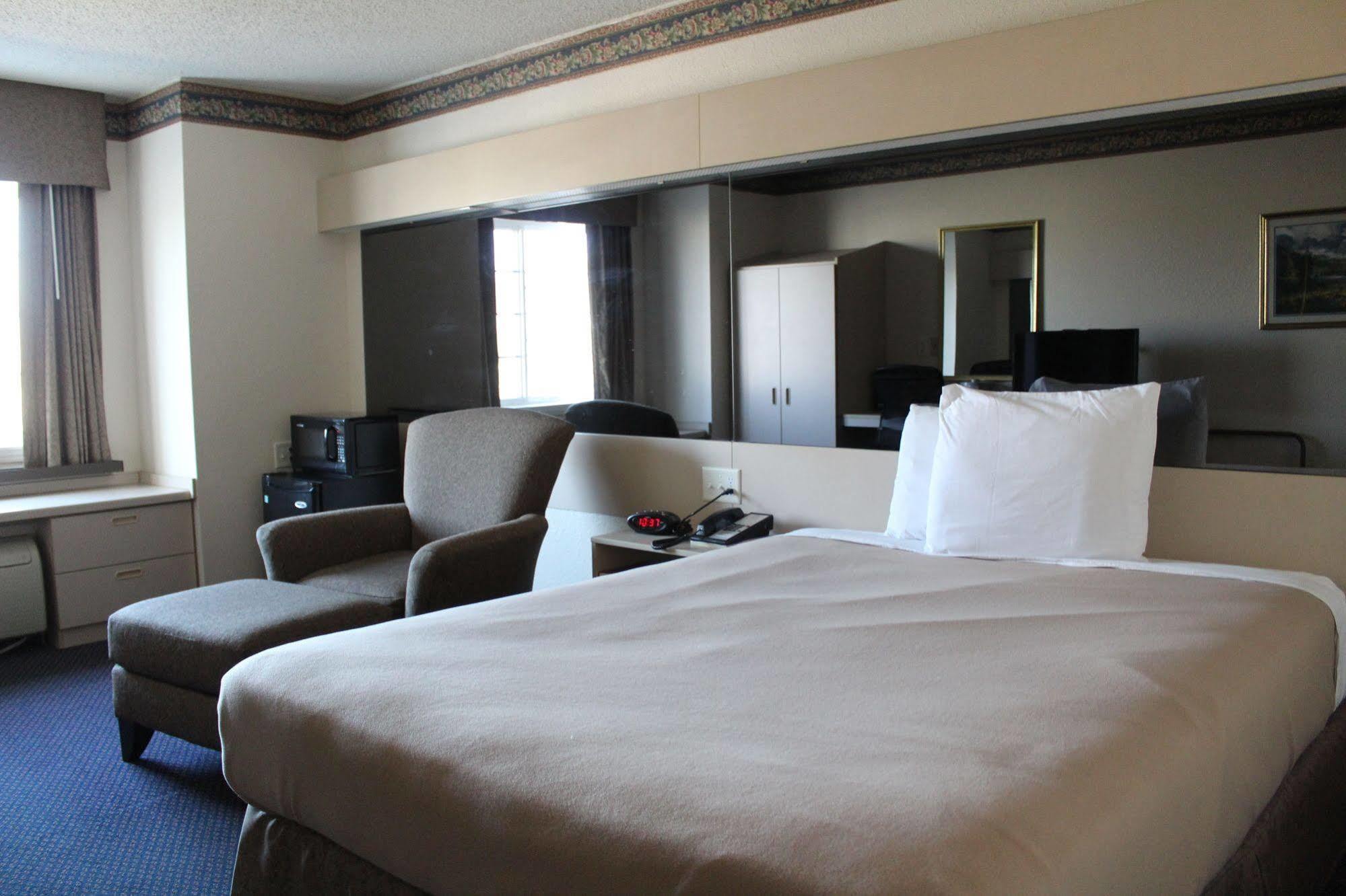 Travelodge By Wyndham Fort Scott Kültér fotó
